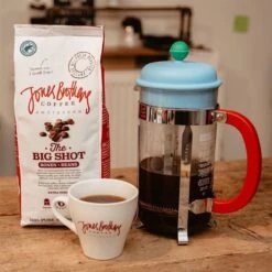 Jones Brothers Coffee The Big Shot Koffiebonen - 6 X 500 Gram -Koffie Series Winkel 1200x1200 174