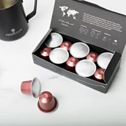 Aroma Club - Nespresso Compatible Capsules (120 St.) - No. 4 Fair Frank - Intensiteit 4/5 - Espresso - 100% Aluminium Koffiecups 11 Aroma Club - Nespresso Compatible Capsules (120 St.) - No. 4 Fair Frank - Intensiteit 4/5 - Espresso - 100% Aluminium Koffiecups -Koffie Series Winkel 1200x1200 29