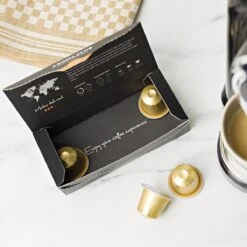 Aroma Club - Nespresso Compatible Capsules (120 St.) - No. 2 Smooth James - Intensiteit 3/5 - Espresso & Lungo - 100% Aluminium Koffiecups 13 Aroma Club - Nespresso Compatible Capsules (120 St.) - No. 2 Smooth James - Intensiteit 3/5 - Espresso & Lungo - 100% Aluminium Koffiecups -Koffie Series Winkel 1200x1200 41